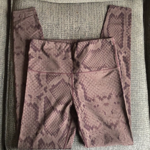 Varley leggings - Picture 2 of 3